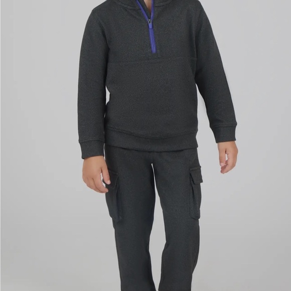 Other - Black Quarter-Zip Pullover and Cargo Pants Set